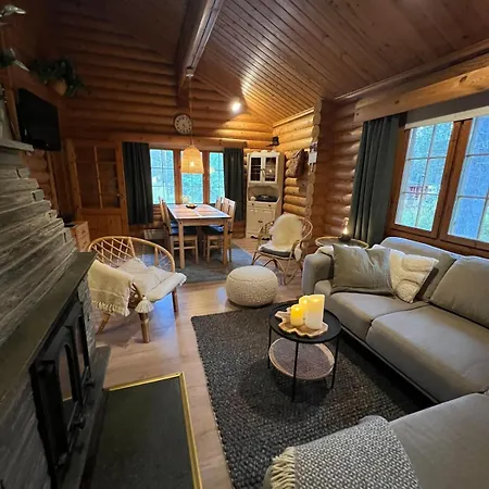Charming Log Chalet, Yllaes, Wifi, 400m To Restaurants Chalet