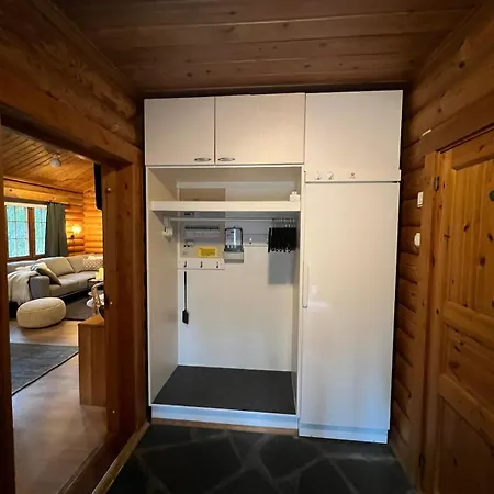 Chalet Charming Log Chalet, Yllaes, Wifi, 400m To Restaurants